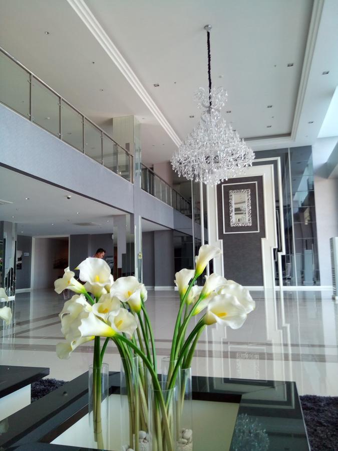 Educity Apartment Princeton - Jusuf Surabaya Exterior foto